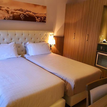 Hotel Garni Cristallo 폰테디레뇨 객실 사진
