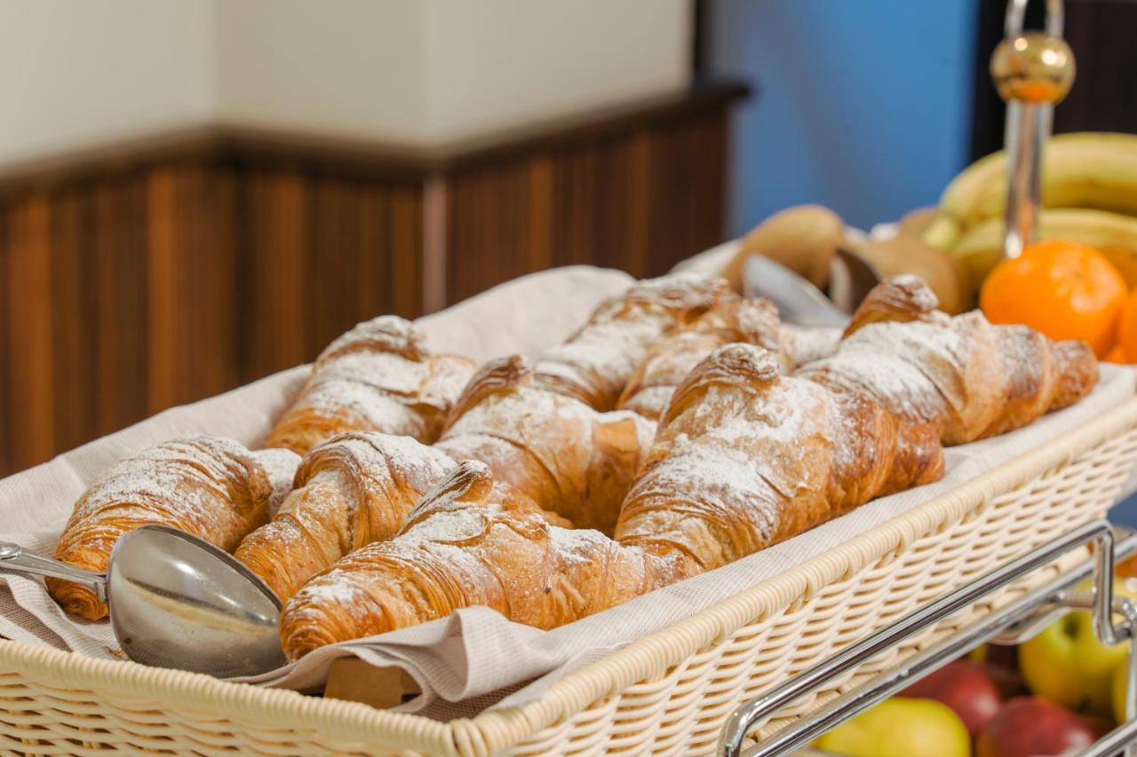 Hotel Garni Cristallo 폰테디레뇨 외부 사진
