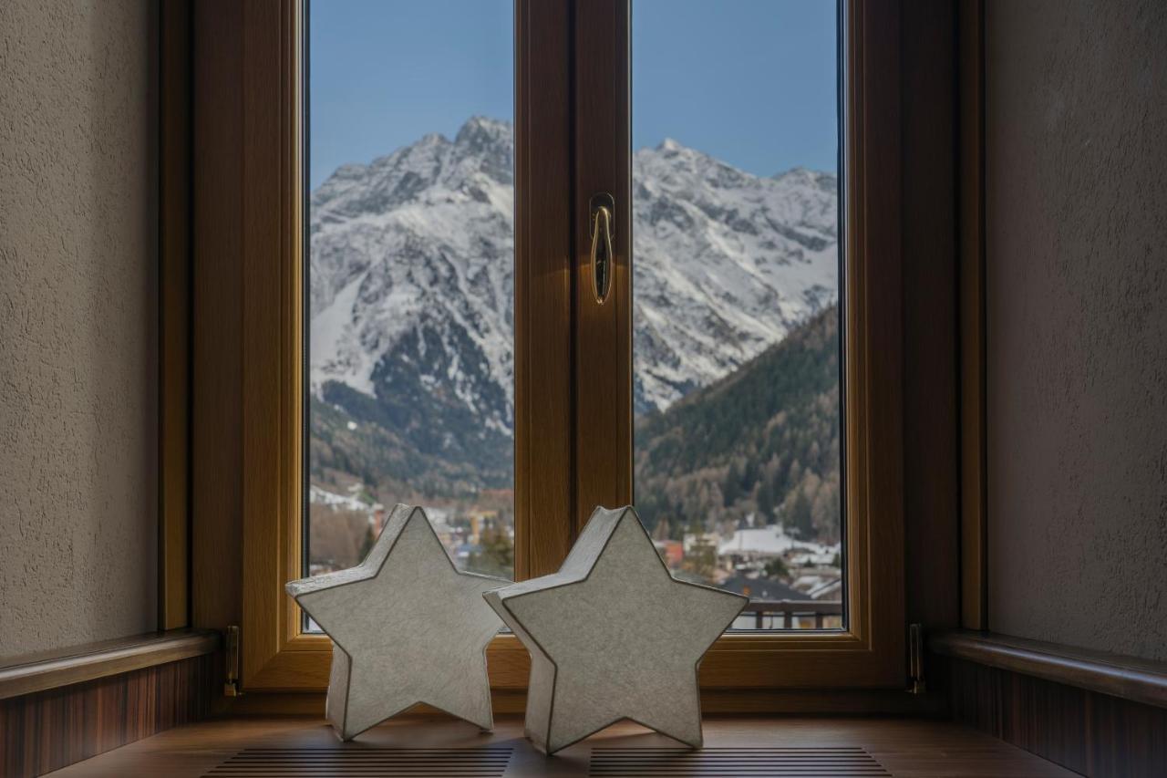Hotel Garni Cristallo 폰테디레뇨 외부 사진