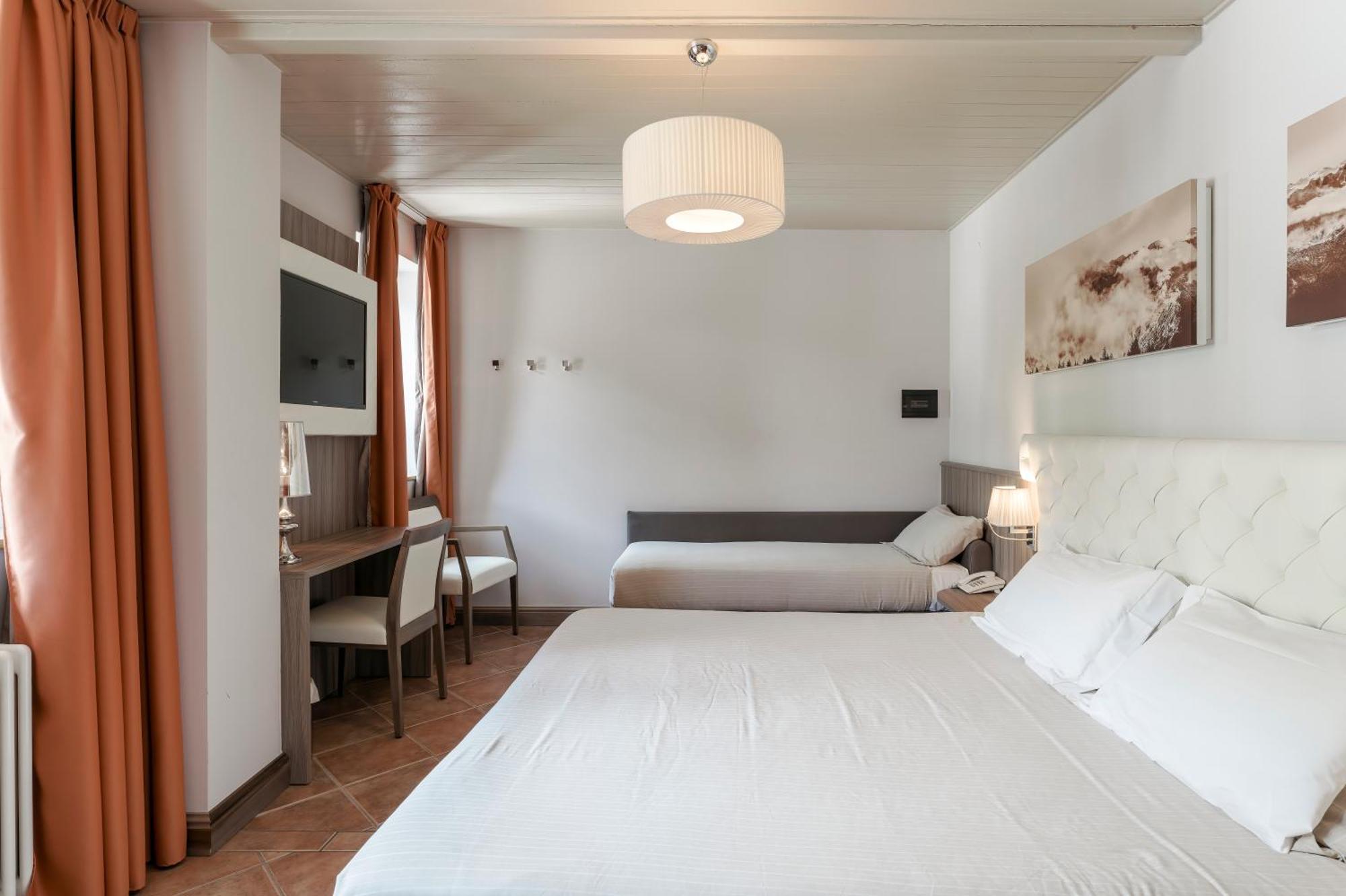 Hotel Garni Cristallo 폰테디레뇨 객실 사진